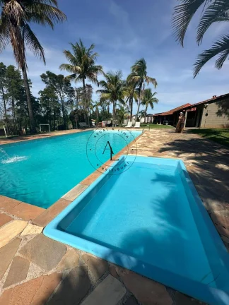 Imagem Chácara à venda em Campinas, Loteamento Chácaras Gargantilhas, com 2 quartos, 150m2