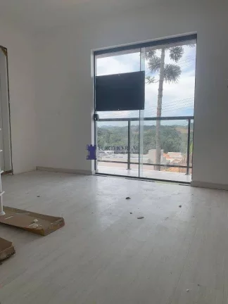 Imagem SOBRADO COM 3 QUARTOS (1SUÍTE) EM CAMPO LARGO