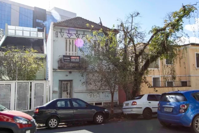 Imagem Casa à venda em Porto Alegre, Independência, com 5 quartos, 144m2