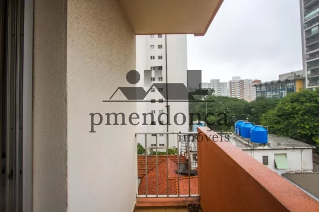 Imagem Apartamento com 85m² na Rua Coriolano, 2 quartos e 1 vaga.