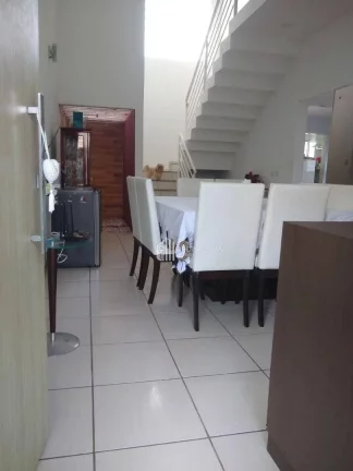 Imagem Casa duplex pronta para morar, 4 dormitórios à venda por R$ 620.000,00 - CONDOMÍNIO GREEN HILLS - Morros - Teresina/PI