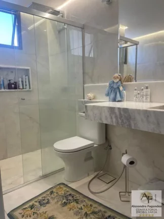 Imagem Apartamento para Venda em Goiânia, SETOR BUENO, 4 dormitórios, 4 suítes, 5 banheiros, 2 vagas