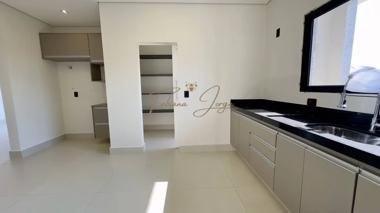 Imagem Casa com 3 Quartos à Venda, 300 m² em Roncáglia - Valinhos