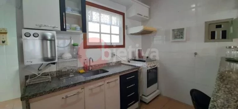 Imagem Casa em condomínio com 4 quartos à venda, 110 m², Peró - Cabo Frio