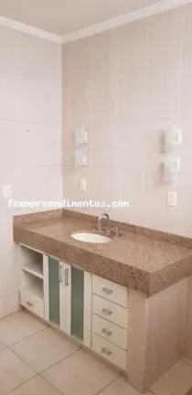 Imagem Casa para Venda em Piracicaba, Centro (Ártemis), 3 dormitórios, 1 suíte, 3 banheiros, 1 vaga