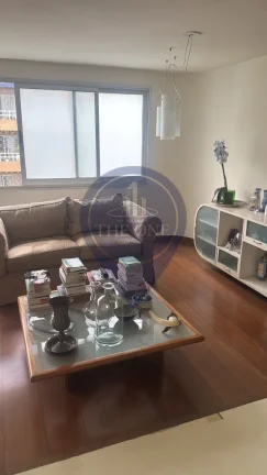 Imagem Apartamento à venda no Itaim Bibi, São Paulo-SP: 2 quartos, 1 suíte, 2 salas, 3 banheiros, 2 vagas, 270m². Venha conferir!