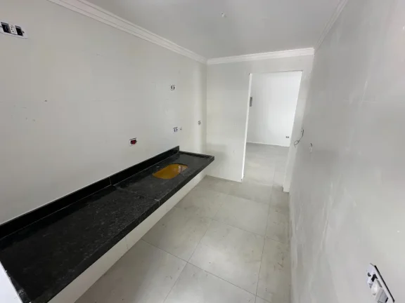 Imagem Apartamento à venda em Praia Grande-SP, Caiçara: 1 quarto, 1 sala, 1 banheiro, 1 vaga, 50m² de área.