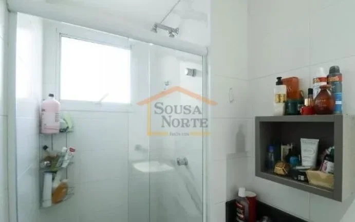 Imagem Apartamento de 84 m², com 3 dormitórios, sendo 1 suíte, 2 banheiros e 2 vagas de garagem, localiz...