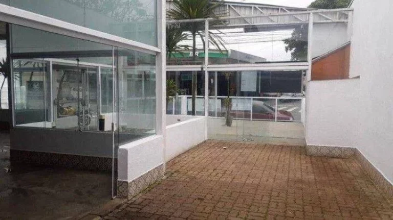 Imagem Salão para alugar, 700 m² por R$ 25.000,00/mês - Vila Humaitá - Santo André/SP