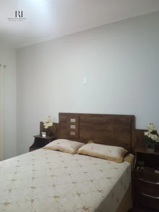 Imagem Casa com 5 quartos, 290m2, à venda
