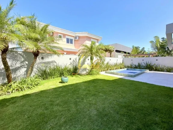 Imagem Casa no Velas da Marina com amplas 4 suítes, piscina em concreto