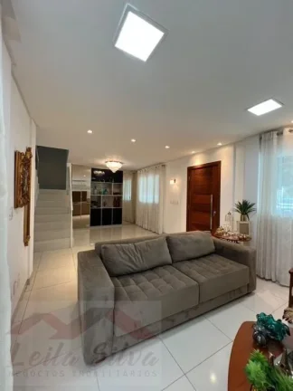 Imagem Casa em Condomínio para Venda em Teresina, Gurupi, 6 dormitórios, 1 suíte, 4 banheiros, 3 vagas