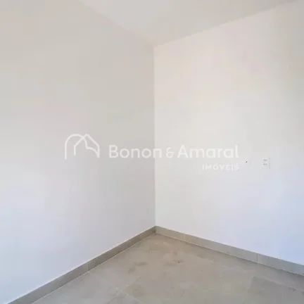 Imagem Imóvel novo e aconchegante à venda, com 3 quartos, sendo 3 suítes, e 4 banheiros no total, ideal ...
