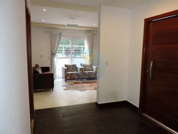 Imagem Casa em Condomínio a Venda no bairro Granja Viana - Carapicuíba, SP