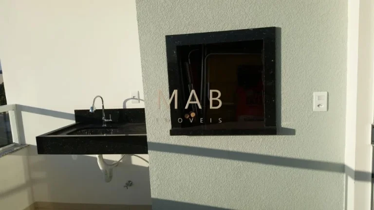 Imagem Apartamento à venda em Florianópolis-SC, Ingleses do Rio Vermelho: 1 quarto, 1 suíte, 1 sala, 2 banheiros, 1 vaga, 18m².