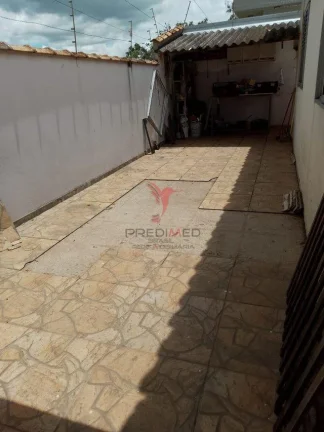 Imagem Vendo ou troco Casa de esquina no Jardim Botânico em São Pedro