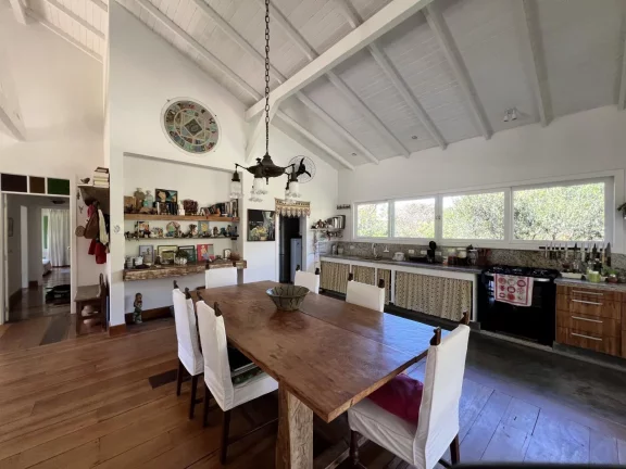 Imagem Casa para Venda em Florianópolis / SC no bairro São João do Rio Vermelho