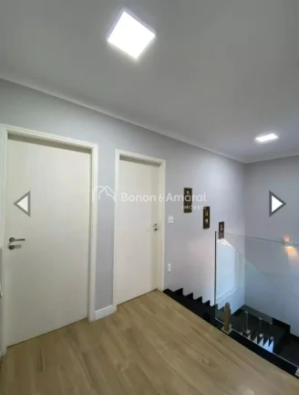 Imagem Casa reformada e pronta para morar em Vinhedo!

Uma casa que surpreende pela praticidade e pelo cuid...