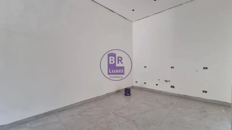 Imagem Casa Nova à Venda na zona leste em Londrina