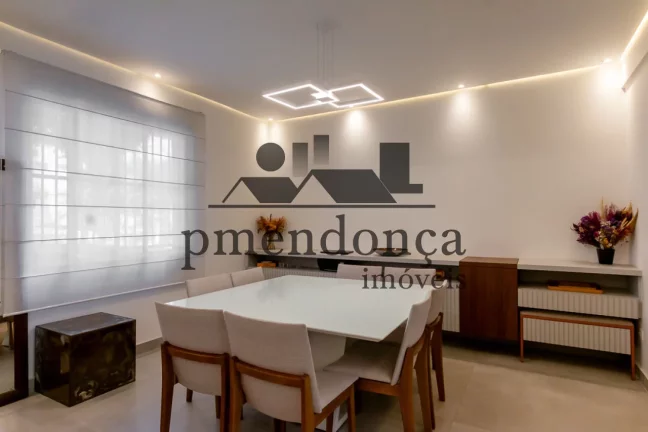 Imagem Apartamento reformado no primeiro andar em prédio charmoso da Ru Dr Gabriel dos Santos