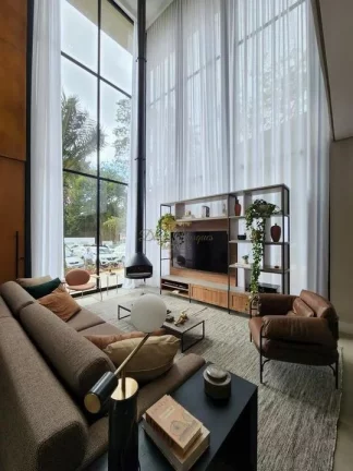 Imagem Casa em Condomínio para Venda em Petrópolis / RJ no bairro Araras