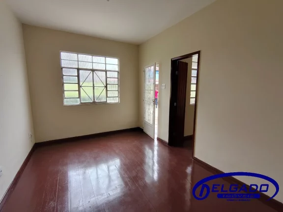 Imagem DELGADO aluga CASA fins COMERCIAIS em VENDA DAS PEDRAS, Itaboraí-RJ, com 4 quartos, 2 suítes, 2 salas, 1 banheiro, 6 vagas de garagem!