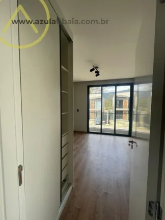 Imagem Casa em Condomínio para Venda em Atibaia, Chacaras Interlagos, 3 dormitórios, 3 suítes, 4 banheiros, 2 vagas