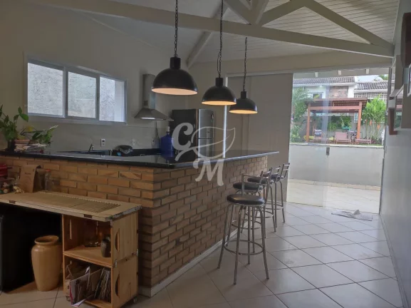 Imagem Excelente Casa em Condomínio Fechado