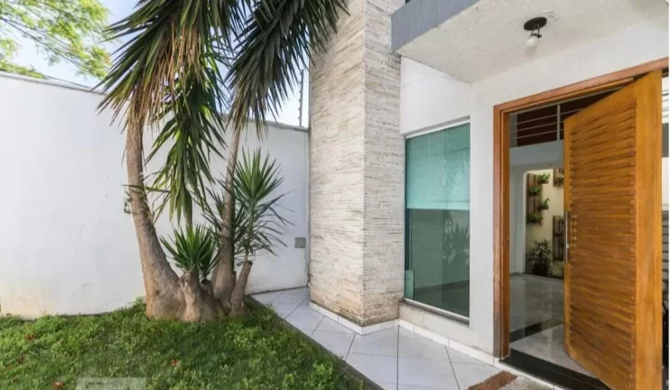Imagem Sobrado com 4 dormitórios à venda, 398 m² por R$ 2.000.000 - Vila Oliveira - Mogi das Cruzes/SP