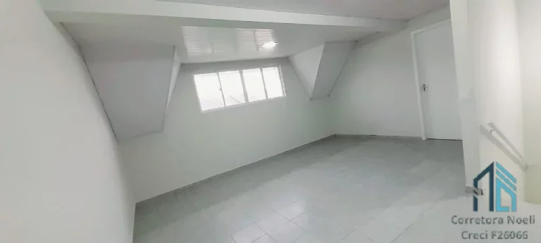 Imagem Sobrado 03 quartos c/suíte, ático, 06 vagas no Pinevile em Pinhais PR