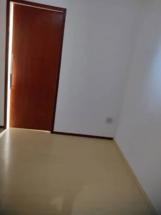 Imagem Alugo Apto em SBC, Taboão