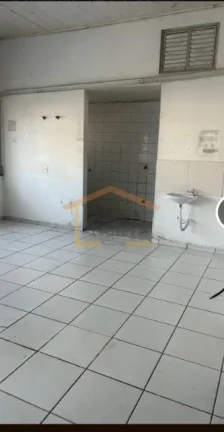 Imagem Galpão/salão comercial com 700m² distribuídos em 2 andares, ideal para diversos segmentos de neg...