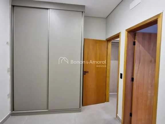 Imagem Casa Térrea com Piscina e 3 Suítes , Cond. Campos do Conde II

Linda casa térrea com 155 m² de c...