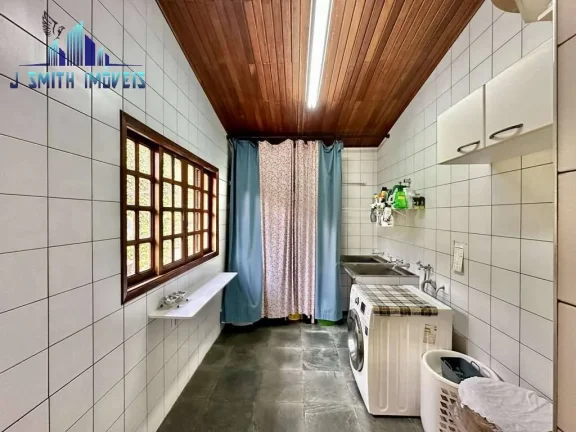 Imagem Casa integrada, com vista, árvores frutíferas no miolo da Granja Viana
