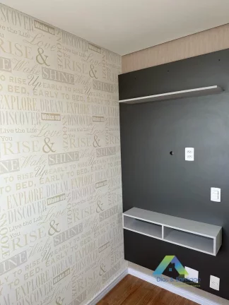 Imagem Lindo apartamento semi mobiliado recém reformado com fino padrão de acabamento.
