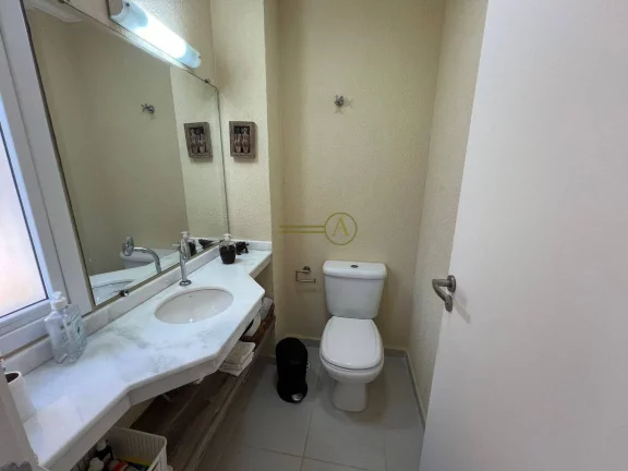 Imagem Tríplex alto padrão à venda condomínio fechado frente mar porteira fechada