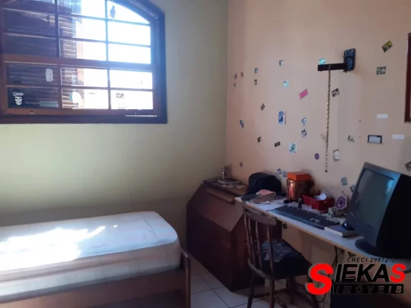 Imagem Casa à venda em São Paulo-SP, bairro Ponte Rasa: 2 quartos, 1 suíte, 1 sala, 1 vaga de garagem, 409m² de área. Imperdível!