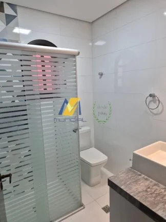 Imagem Sobrado à Venda com 300m², 3 dormitórios, 1 suíte, 2 salas e 7 vagas!!!