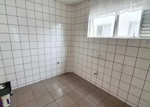 Imagem Apartamento com 2 dormitórios, 1 vaga de garagem no Centro Balneário Camboriú