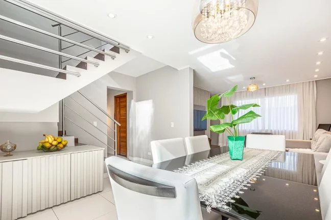 Imagem Sobrado Campo Comprido 3 quartos com piscina coberta e aquecida