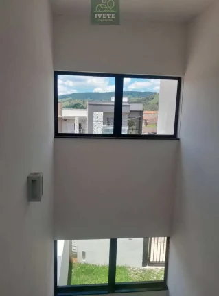 Imagem Lindo Sobrado a Venda em SocorroSP Localizado no Bairro do Jardim Araujo