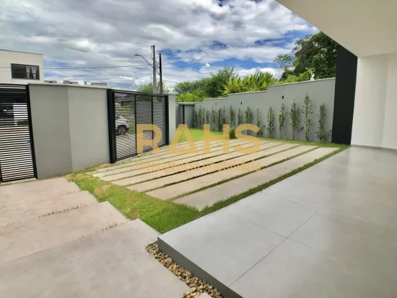 Imagem Sobrado Alto padrão a venda com 160,87 m² de área construída, 1 suíte e 2 quartos a venda no me...