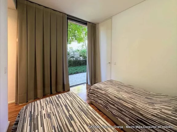 Imagem Cond. Vila de São Fernando - Moderna e impecável! Adega, gourmet, piscina.
