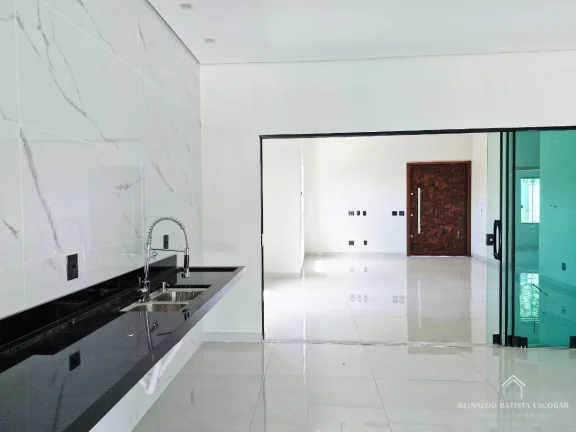 Imagem Casa térrea de alto padrão com 1 suíte máster e 2 suítes na Vila Nascente