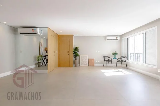 Imagem Apartamento à Venda, 130m² na Vila Nova Conceição, São Paulo/SP