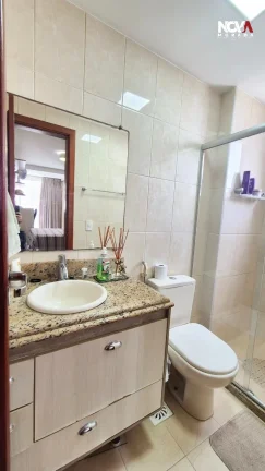 Imagem Viva o privilégio de morar de frente ao mar na Praia de Itaparica!

Este belíssimo apartamento é ...
