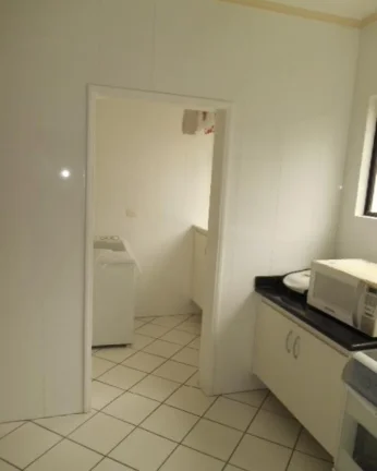 Imagem Apartamento à venda no Guarujá na Praia das Pitangueiras.