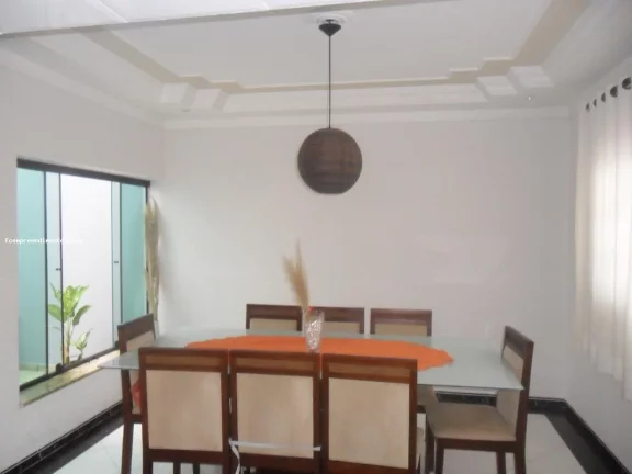 Imagem Casa para Venda em Limeira, Jardim Canaã, 4 dormitórios, 1 suíte, 1 banheiro, 3 vagas