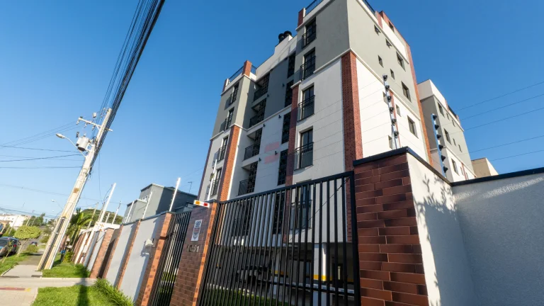 Imagem APARTAMENTO com 2 dormitórios à venda com 64.14m² por R$ 441.957,05 no bairro Santa Quitéria - CURITIBA / PR