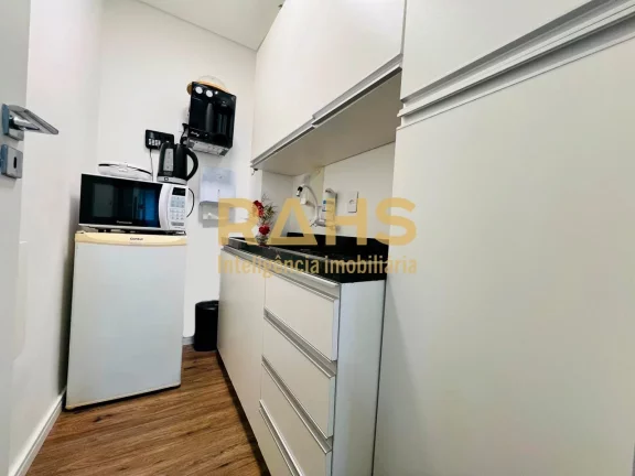 Imagem Sala Comercial em Localização Estratégica, Centro da Cidade Com 43m² planejados e divididos, ess...